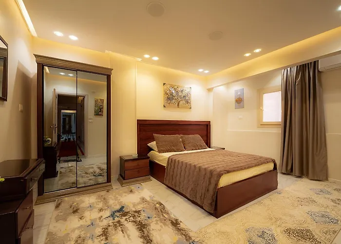 Hana Grand Hotel