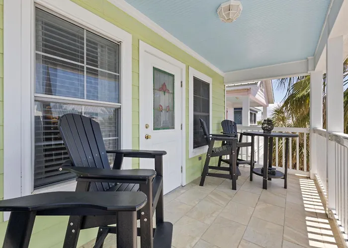 Keylime Downtown Gulf View-Free Golf Cart For 2026