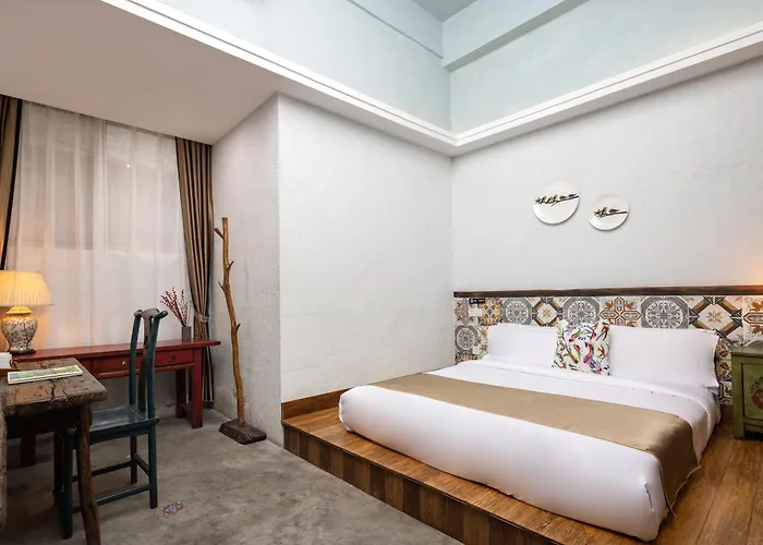 Huazhu Xizhai Hotel
