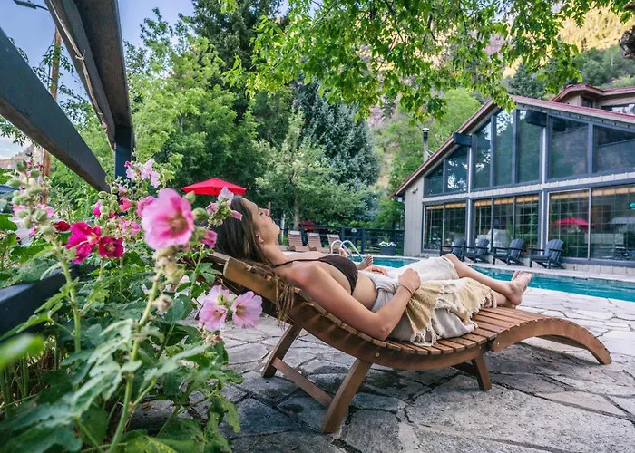 Wiesbaden Hot Springs Hotel & Spa