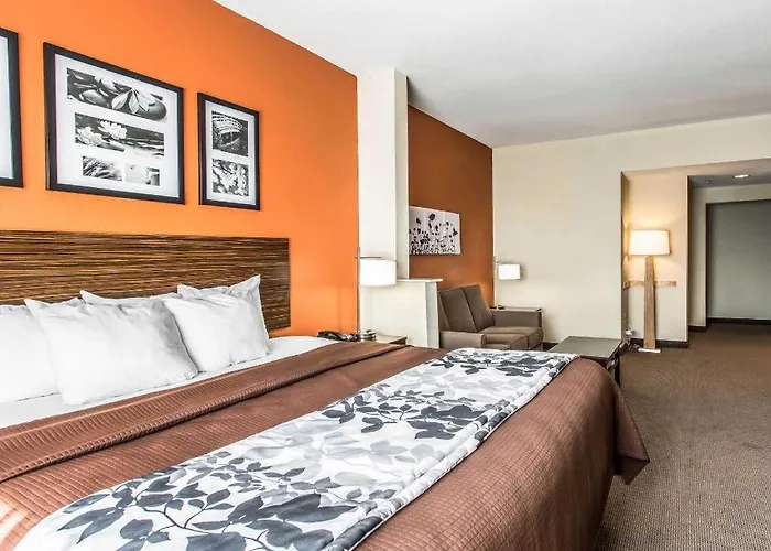 Sleep Inn & Suites Dyersburg I-155