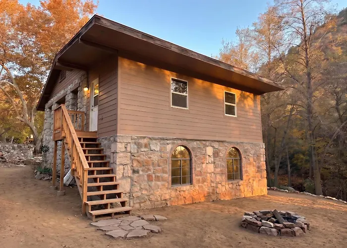 Stonehouse Cabin Historic Arizona Canyon Retreat