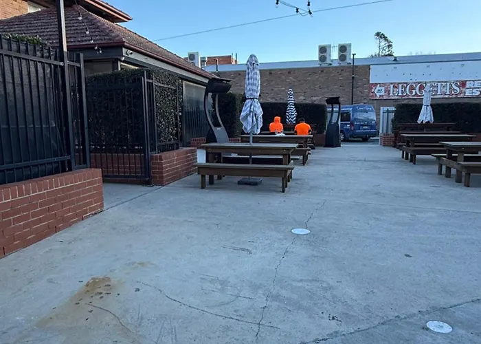 Tourist Hotel Queanbeyan