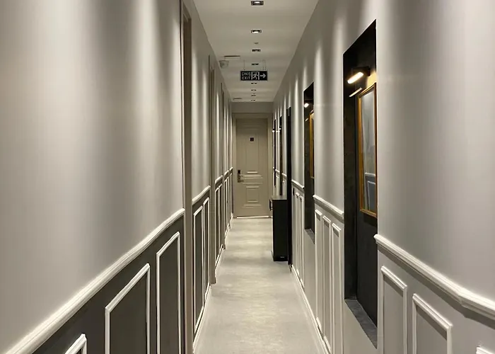 Sosyete Otel