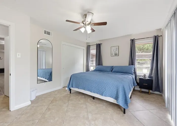 4 Bedroom 2 Bath Home In Port Arthur Texas!