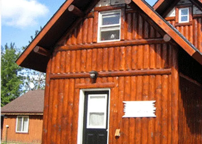 Rustic Lakeside Cabin Rental With A Paddleboat And Canoe In Rhinelander, Wisconsin