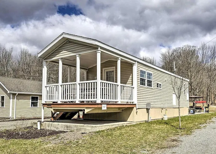 Charming Cottage Rental Ideal For A Getaway In The Poconos, Pennsylvania