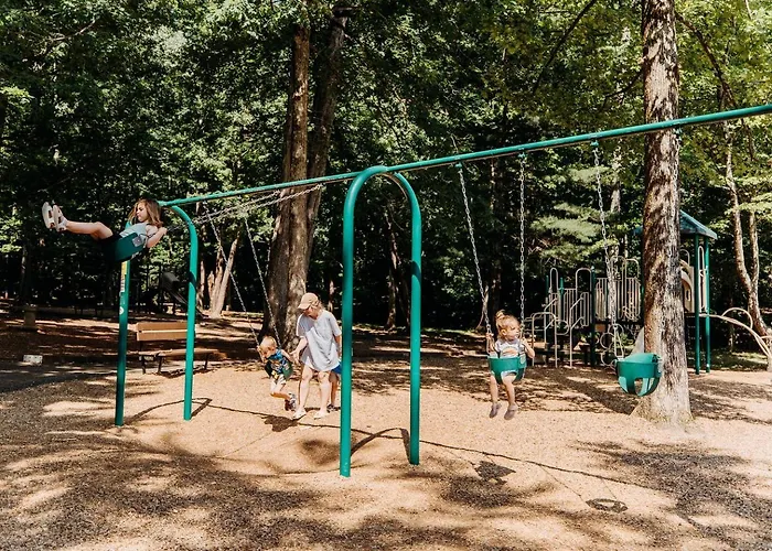 Serene Safari Tent With Fire Pit & Cozy Hammocks In Dawsonville, Georgia