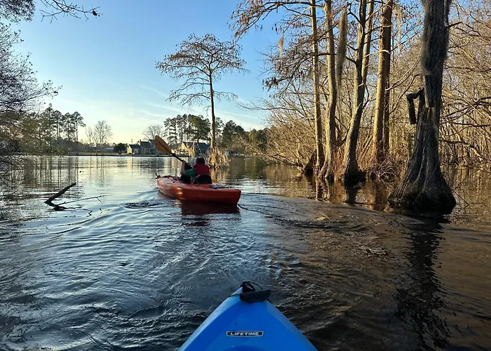 Tiny House On The Water - Kayaks - Lake - Pool - Farm