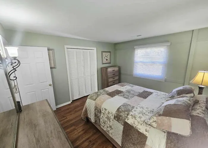 Home In Oak Ridge