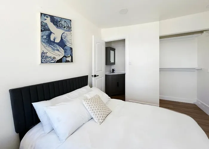 Onyx House Sofi - Lax