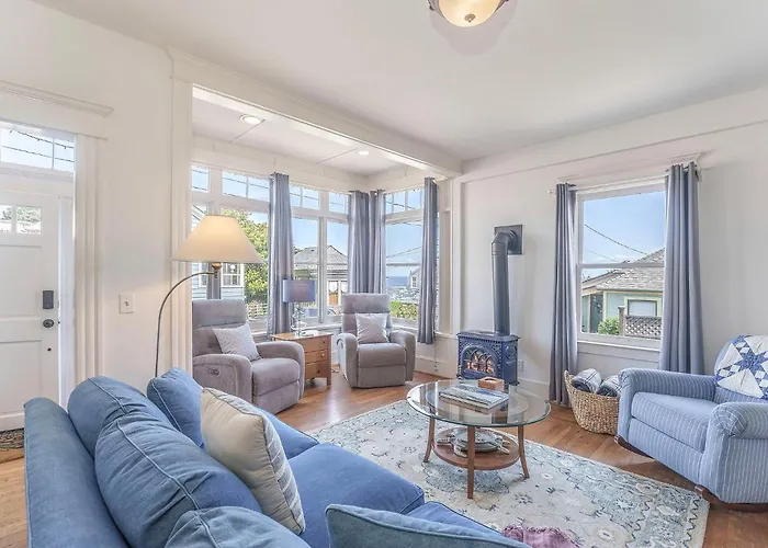 3887 Just Coast'N