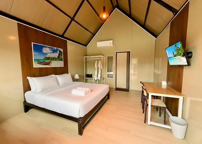 Homara Pool Resort Phuket