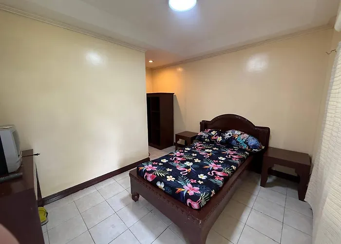 Pecan Pension House Near Iloilo International Airport By Reddoorz