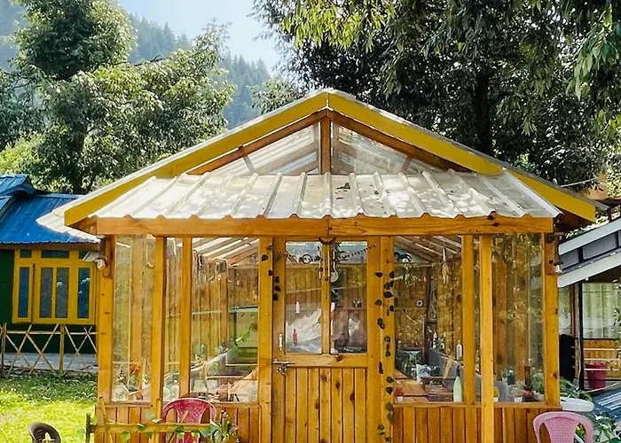 Moonlight Huts Camps