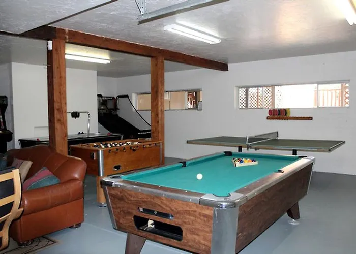 Spacious Two-Bedroom Suite Set On A Resort In The White Mountains In Greer, Arizona