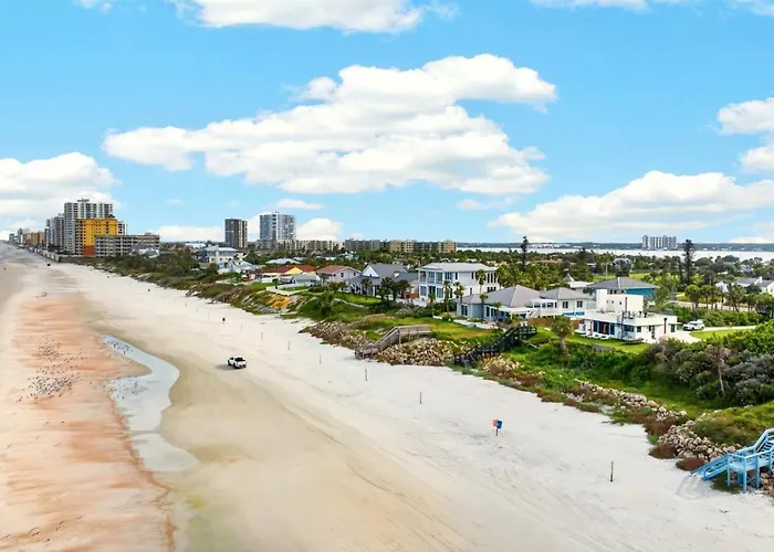 Oceanfront Estate,Rooftop Lounge,Game Room