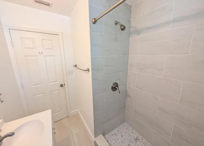 The Beach Shack 1Br Getaway