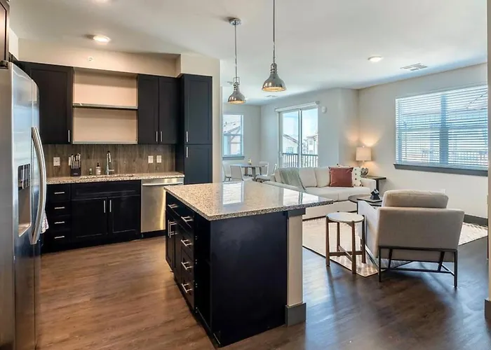 Landing Modern Apartment With Amazing Amenities