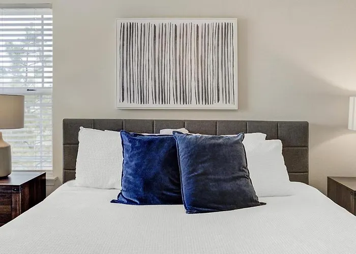 Landing Modern Apartment With Amazing Amenities