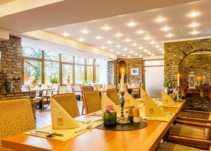 Sport- Und Tagungshotel De Poort