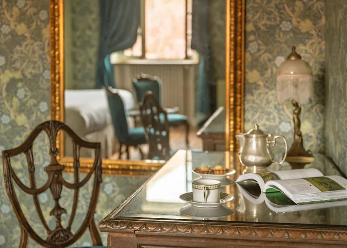 Le Chateau D'Etoges - Champagne
