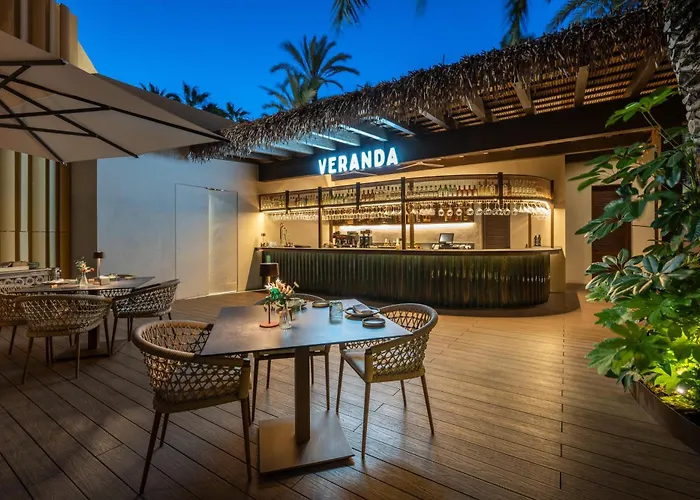 Hotel Huerto Del Cura