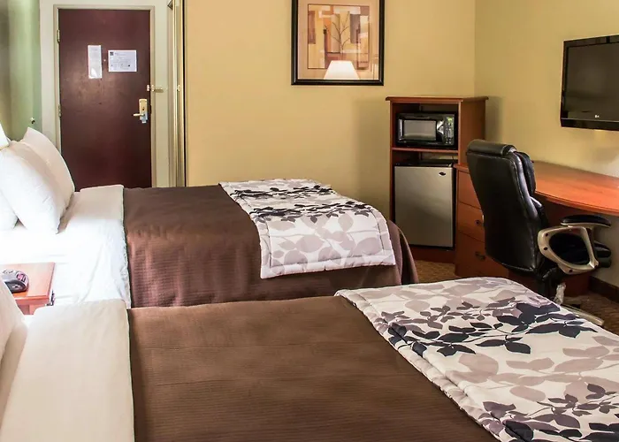 Sleep Inn & Suites At Six Flags