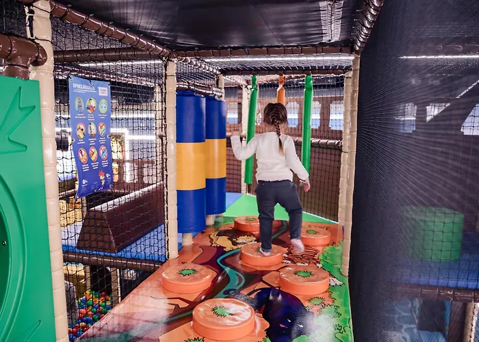 Familien Wellness Hotel Seeklause: Pirate Island Adventure & All-Inclusive Family Retreat