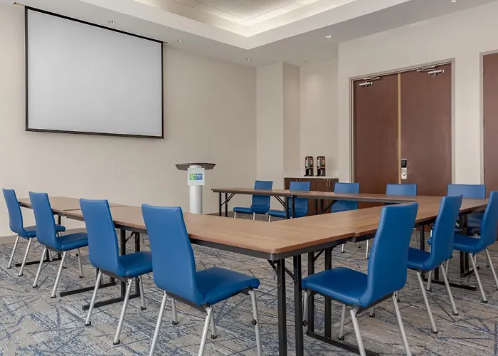 Holiday Inn Express Hotel & Suites Toronto - Markham By Ihg