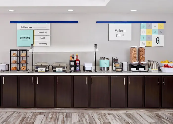 Garner Hotel Warren Northwest By Ihg