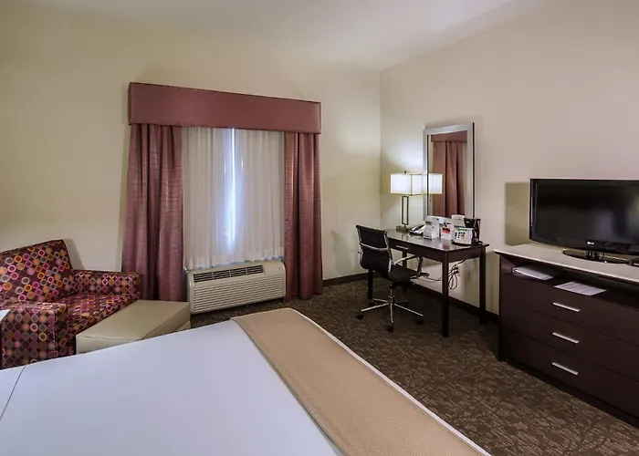 Holiday Inn Express Augusta North By Ihg