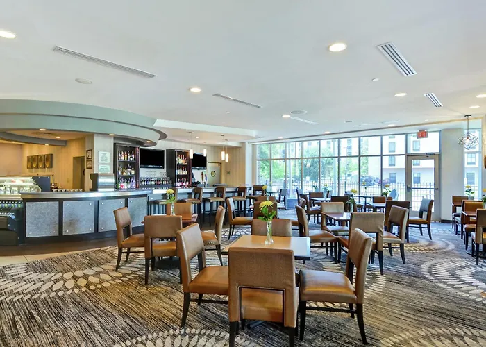 Doubletree By Hilton Hotel Baton Rouge