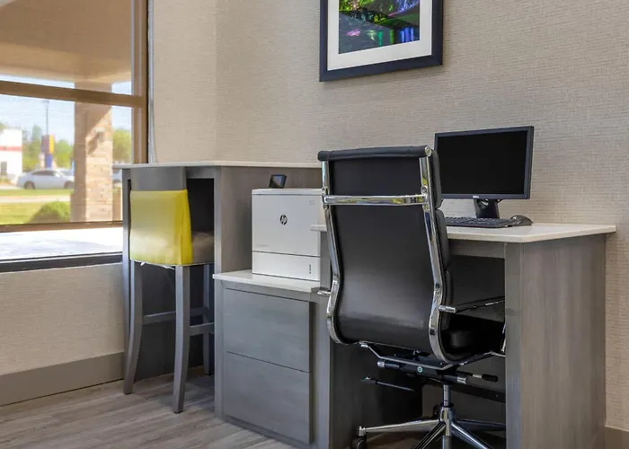 Comfort Inn & Suites Greer - Greenville