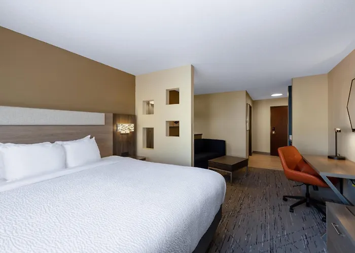 Holiday Inn Express Rochester South - Mayo Area By Ihg