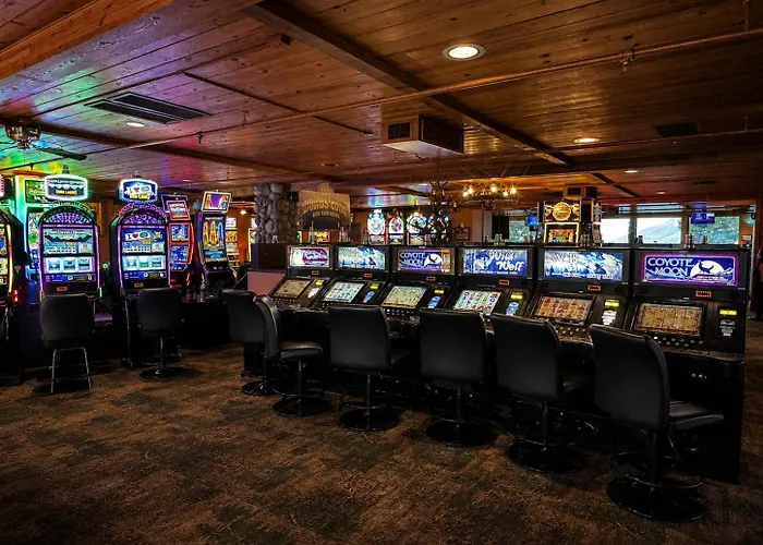 Topaz Lodge