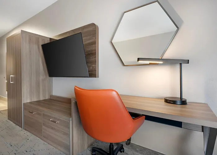 Holiday Inn Express And Suites Beeville By Ihg