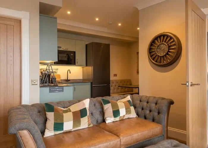 Redcliffe Hotel