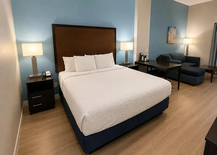 La Quinta By Wyndham Biloxi
