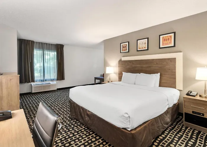 Quality Suites Stratford