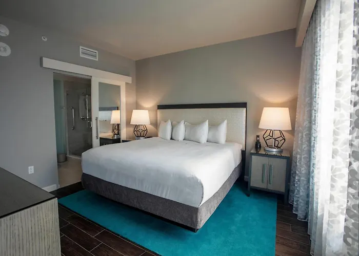 Wyndham Grand Jupiter At Harbourside Place