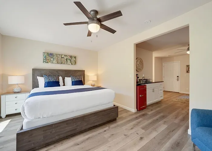 West Sonoma Inn & Spa