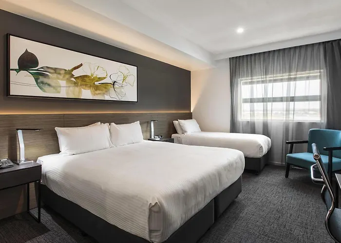 Mercure Sunshine Coast Kawana Waters