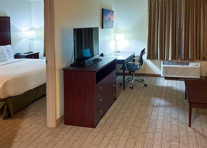 Quality Inn Quinter I-70