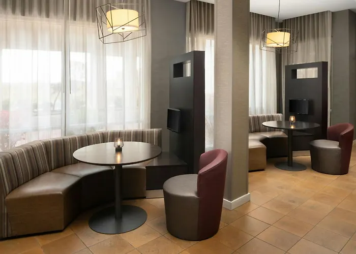 Courtyard By Marriott Elmira Horseheads
