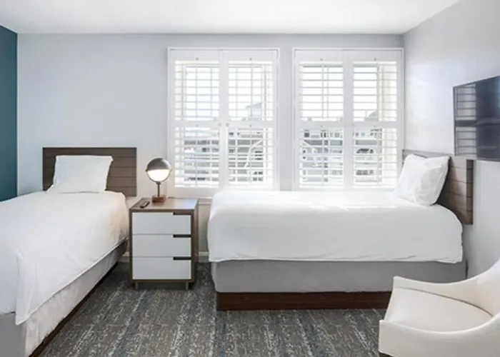 Newport Harbor Vacation Resort Stay- 2Bd- 2Bath