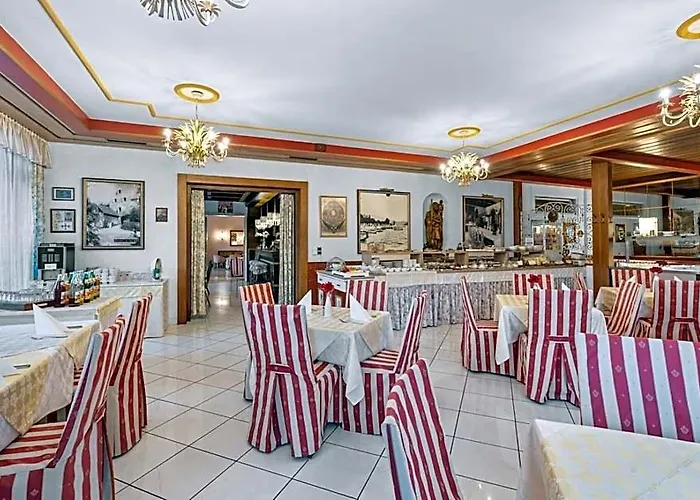 Hotel Nikolasch Mit Eigenem Seebad - Adults Preferred