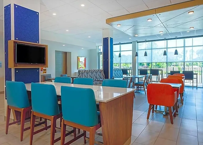 Holiday Inn Express - Starke By Ihg