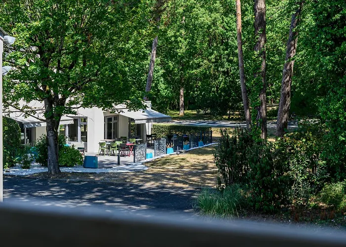 Campanile Nature - Tours Sud - Joue-Les-Tours Le Lac