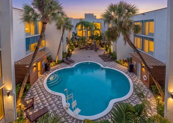 Tropical Palms Hotel
